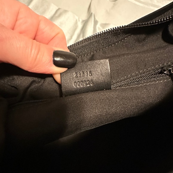 GG hobo medium style bag- Authentic - Picture 10 of 12